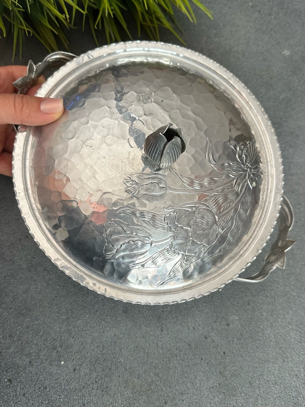 VTG Rodney Kent Hand Wrought Hammered Casserole Lid Floral Tulip Aluminum